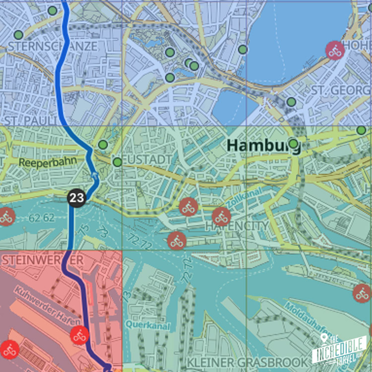 Nahaufnahme von Kacheln auf der Karte von Hamburg
